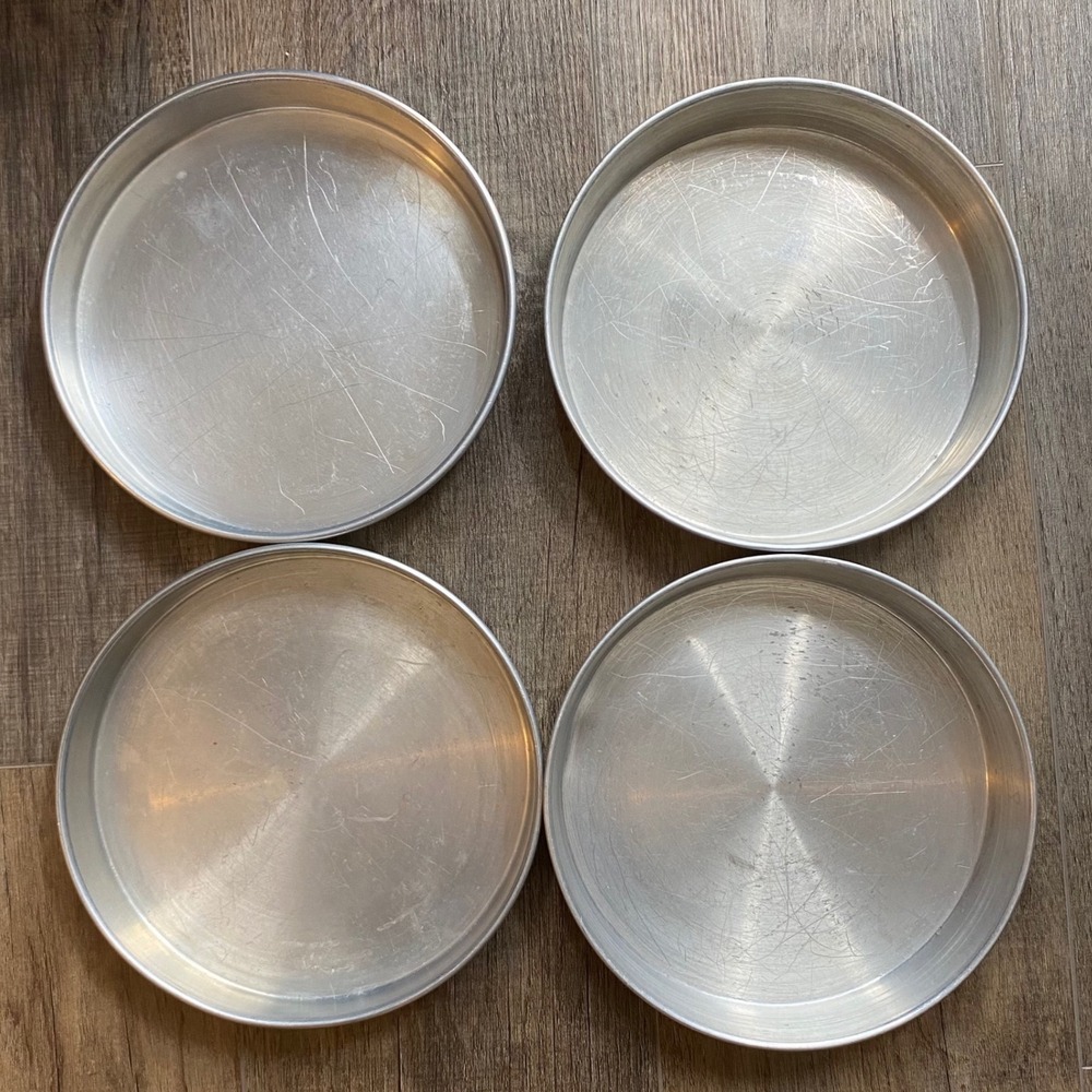 Vintage Wear-Ever Aluminum Round Cake Pans Set of 4 No. 286 8 Inch USA Made